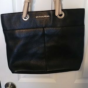 Michael Kors shoulder handbag.